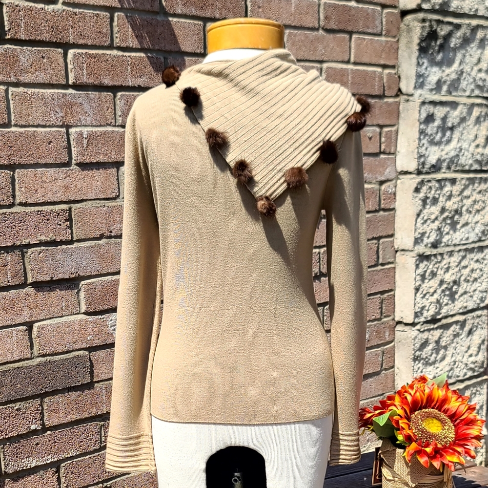 Cyrus fur trimmed sweater - Picture 6 of 8